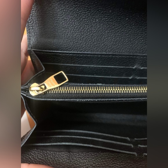 Sold❤️LV Black Empreinte Sarah Wallet❤️ - Picture 11 of 15
